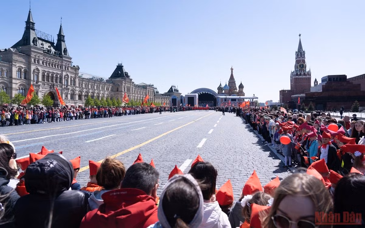 Hoạt động kỷ niệm 100 năm thành lập Đội Thiếu niên Tiền phong Lenin tại Nga -0