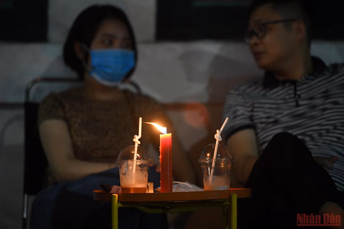 Giờ Trái Đất năm 2022: Tắt đèn - cùng hành động, 'bật sáng' tương lai -0