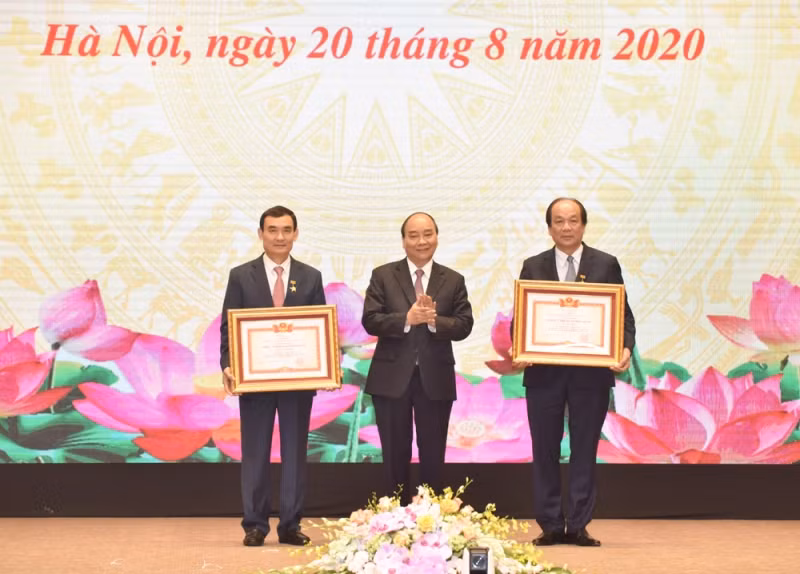 Kỷ niệm Ngày truyền thống Văn phòng Chính phủ và Đại hội Thi đua yêu nước -0