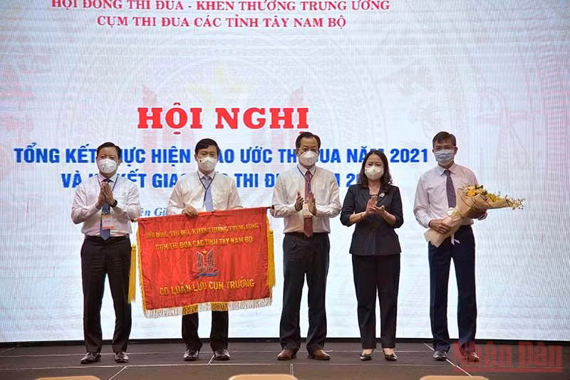 Các tỉnh Tây Nam bộ quyết liệt thực hiện nhiệm vụ phát triển kinh tế-xã hội -0