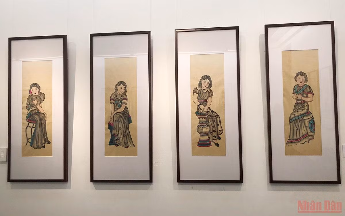 Ngắm tranh tứ bình với… lúa ngô, gà vịt -0