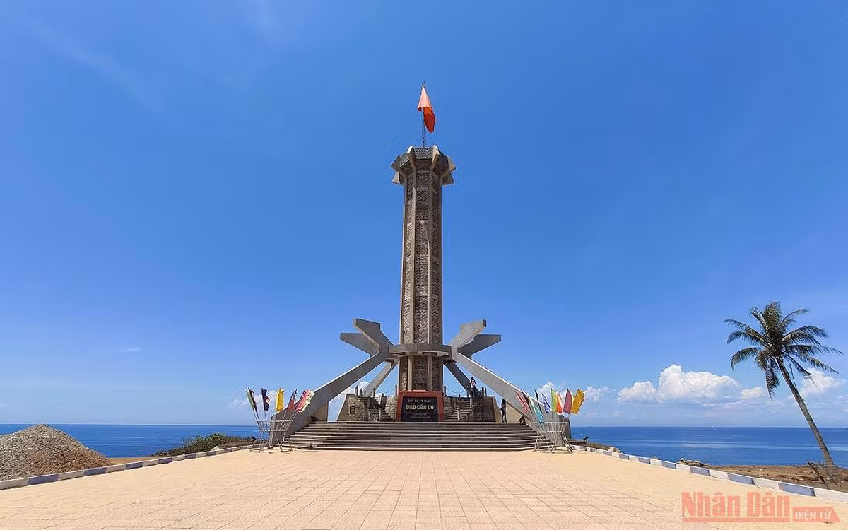 Cồn Cỏ - đảo nhỏ thanh bình giữa biển Đông -0
