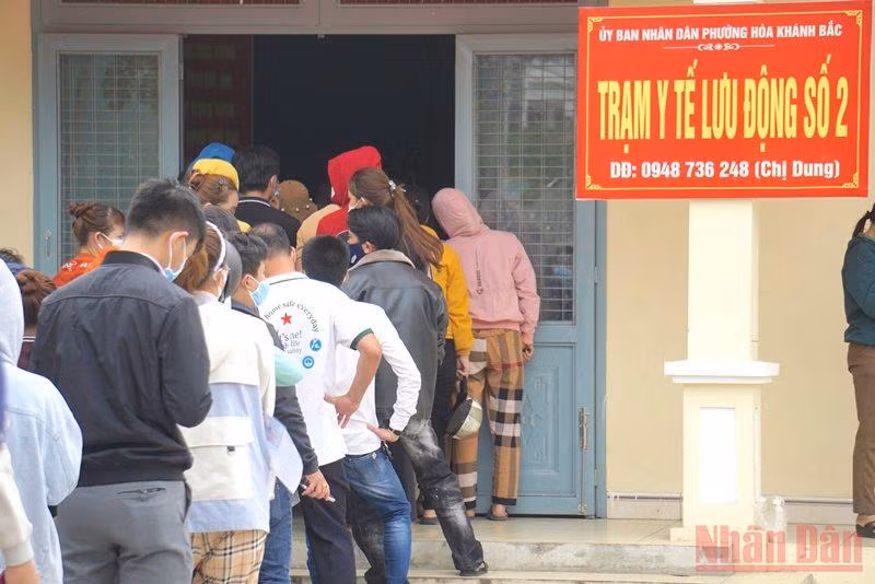 Tạo điều kiện thuận lợi để người dân làm thủ tục F0 -0