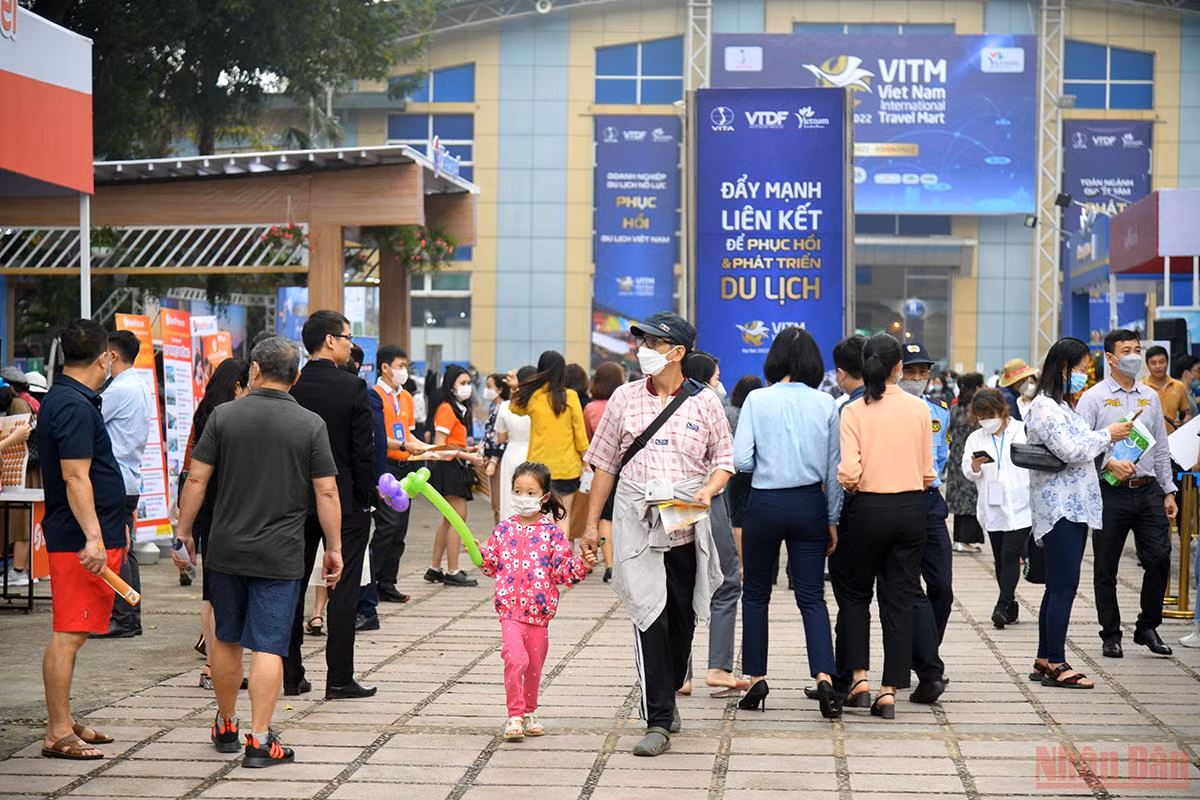 Khai mạc hội chợ VITM Hanoi 2022: Kết nối phục hồi du lịch -0