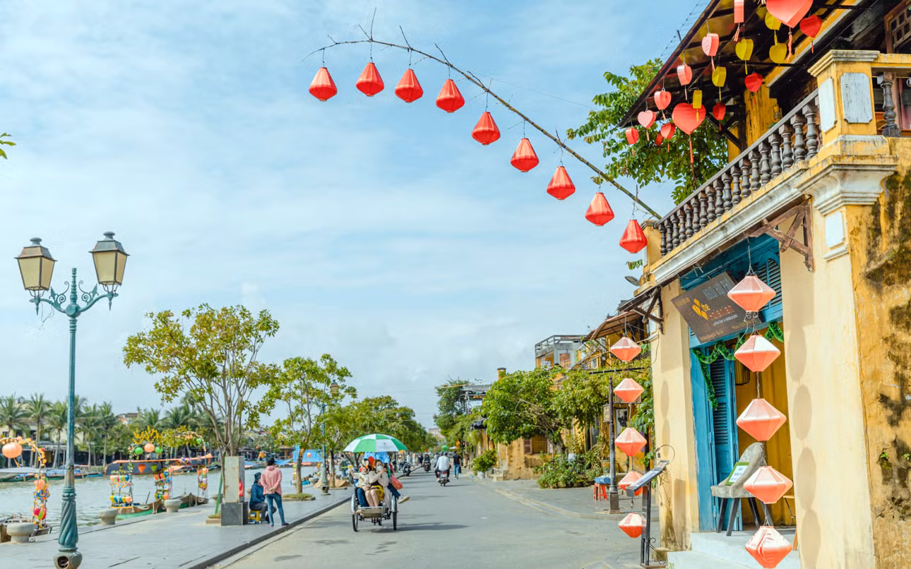 Hội An nằm trong tốp “10 thành phố hiếu khách nhất thế giới” năm 2022 -0