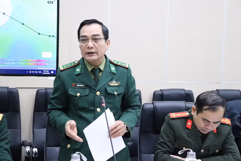 Còn rất nhiều tàu thuyền hoạt động trong khu vực nguy hiểm -0