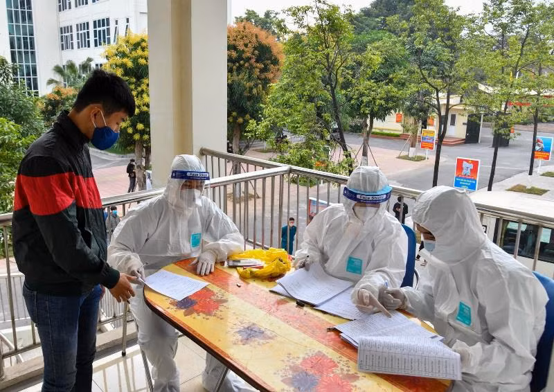 Xét nghiệm SARS-CoV-2 cho thanh niên trước khi nhập ngũ -0