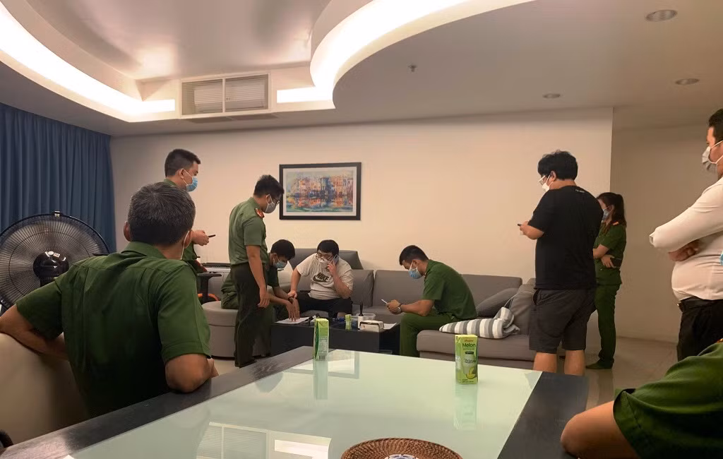 Bài 3:&nbsp;An ninh cơ sở và tai mắt nhân dân -0