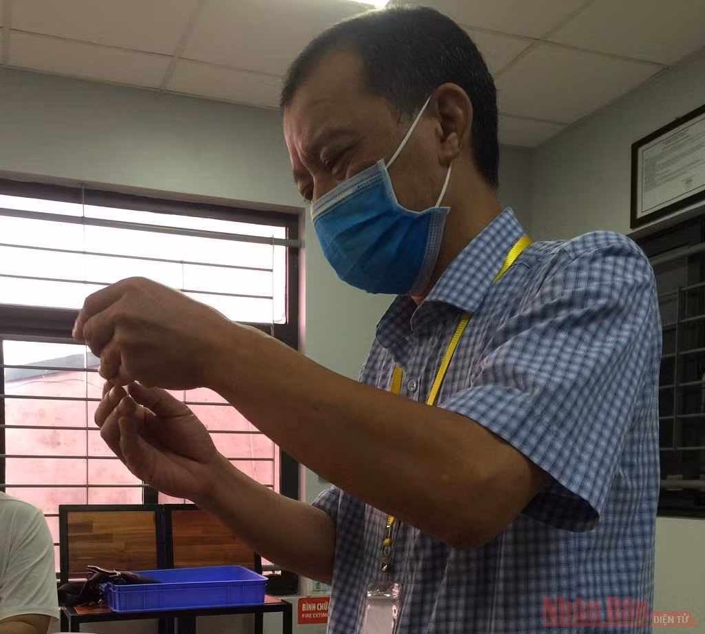 Test nhanh kháng nguyên SARS-CoV-2 do Việt Nam sản xuất có độ nhạy, độ đặc hiệu cao -0