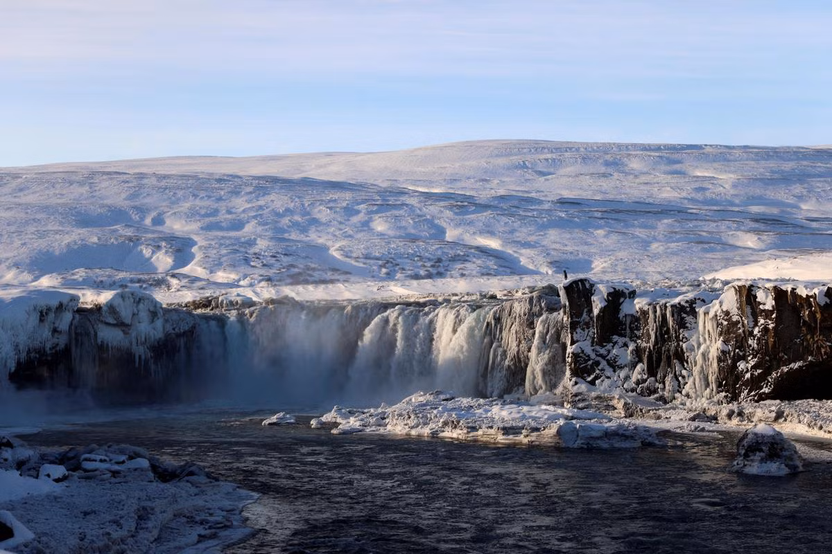 Thiên nhiên mùa đông tuyệt đẹp ở “xứ băng đảo” Iceland -0