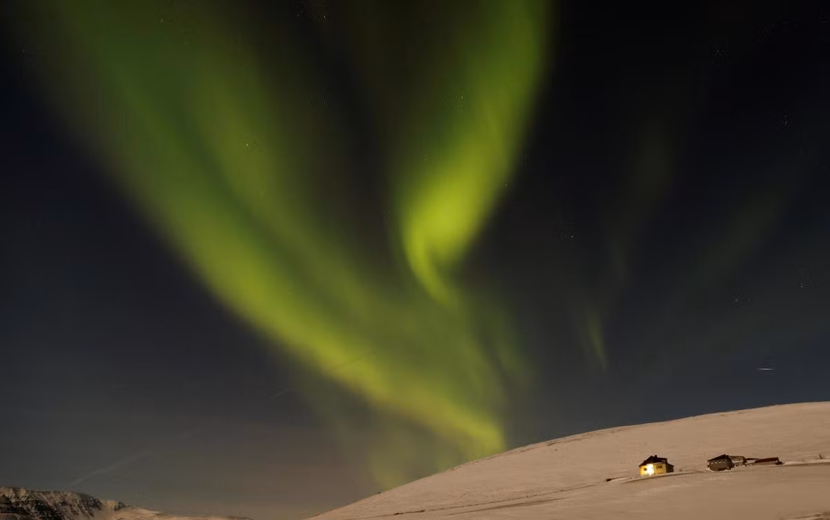 Thiên nhiên mùa đông tuyệt đẹp ở “xứ băng đảo” Iceland -0