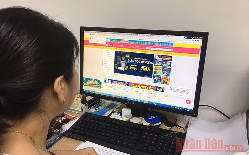 Thị trường thiết bị làm mát “nóng” theo thời tiết -0