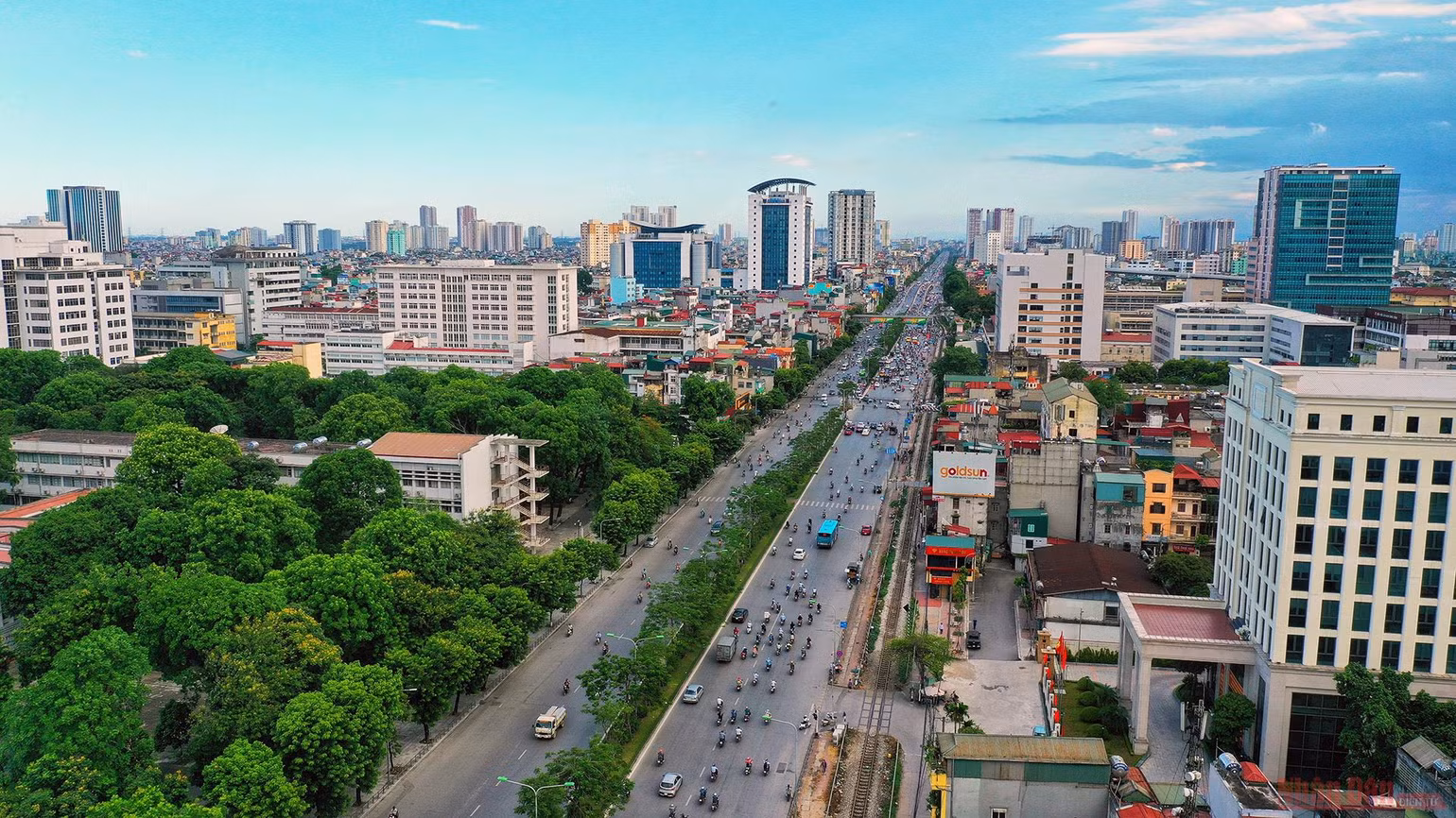 Hà Nội từ trên cao, lạ mà quen -0