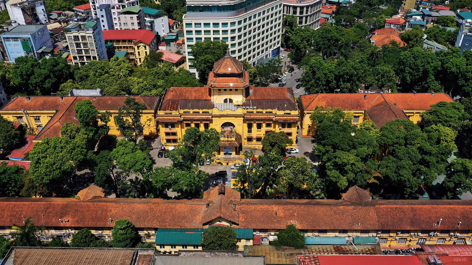 13_Ha_Noi_Dai_hoc_Tong_hop-1594009571872.jpg