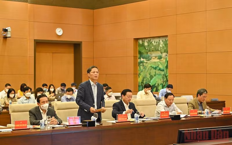 Chủ trương mới của Đảng về đất đai phải được cụ thể hoá bằng pháp luật -0