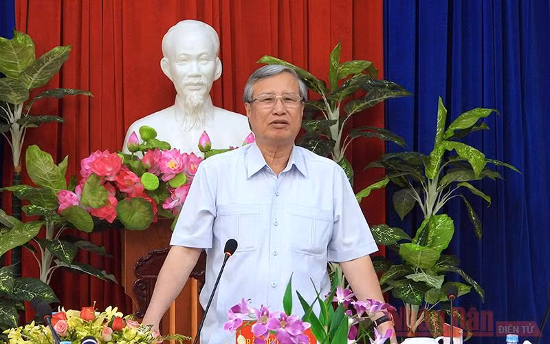 Thường trực Ban Bí thư làm việc với Ban Thường vụ Huyện ủy Năm Căn -0