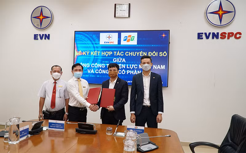 Chuyển từ cung cấp thuần tuý sang chăm sóc khách hàng -0