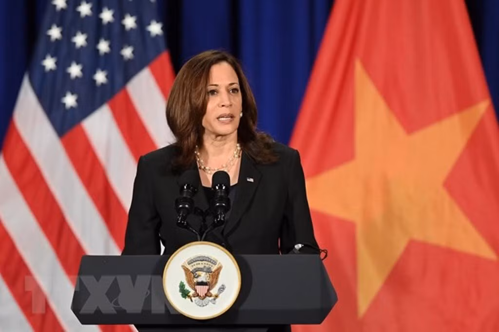 Phó Tổng thống Hoa Kỳ Kamala Harris họp báo nhân chuyến thăm Việt Nam -0