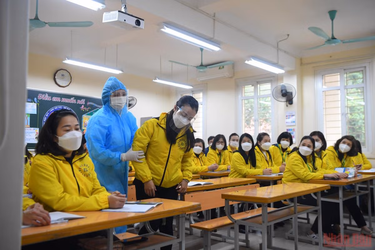 Trường tiểu học ở Hà Nội đón học sinh trở lại: Cẩn trọng từ khâu nhỏ nhất -0