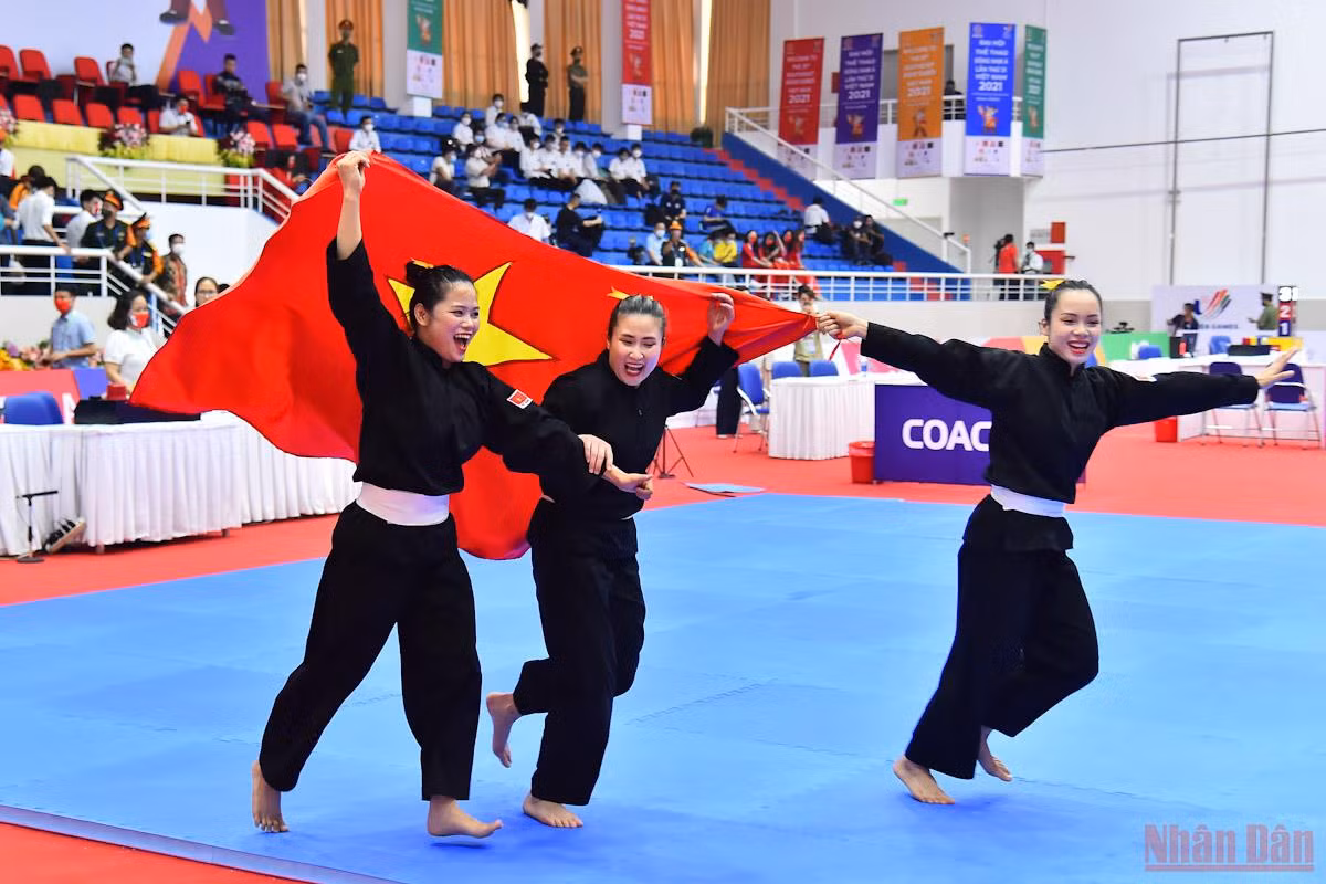 Bài biểu diễn mang về tấm huy chương Vàng đầu tiên cho Pencak Silat Việt Nam tại SEA Games 31 -7