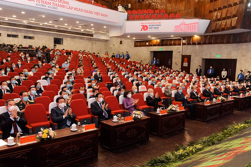 Tổng Bí thư Nguyễn Phú Trọng dự kỷ niệm 70 năm Ngày thành lập Ngân hàng Việt Nam -0