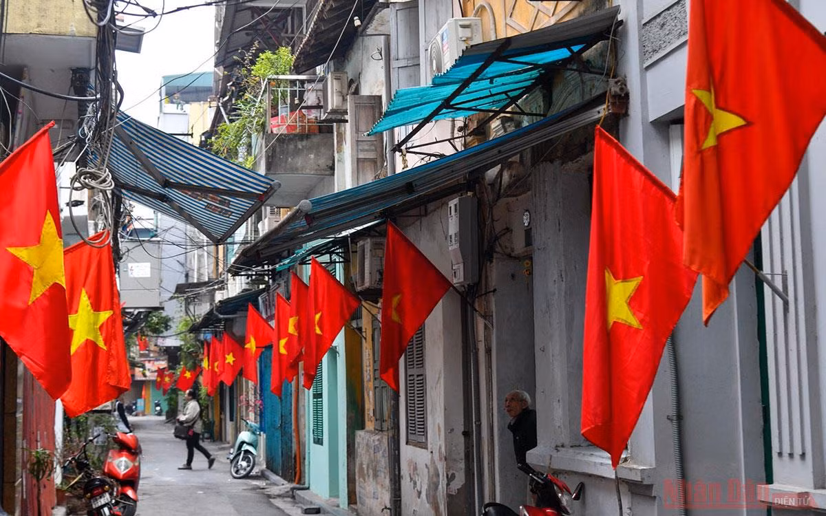 Hà Nội thanh bình trong sớm mùng 1 Tết -0