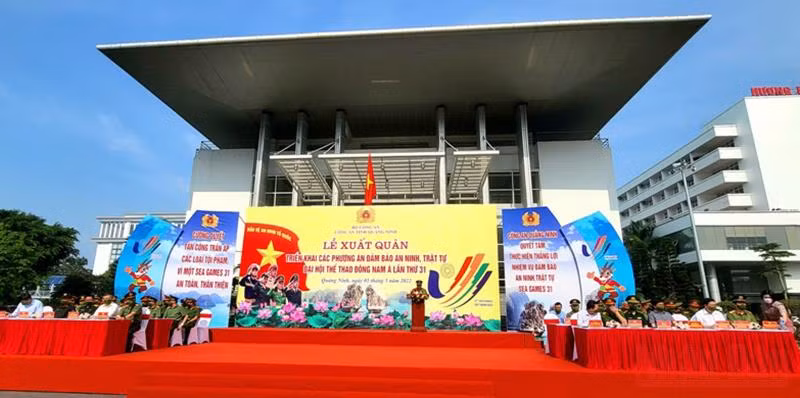 Công an Quảng Ninh ra quân bảo đảm an ninh trật tự cho SEA Games 31 -0