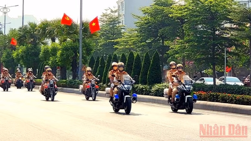 Công an Quảng Ninh ra quân bảo đảm an ninh trật tự cho SEA Games 31 -0
