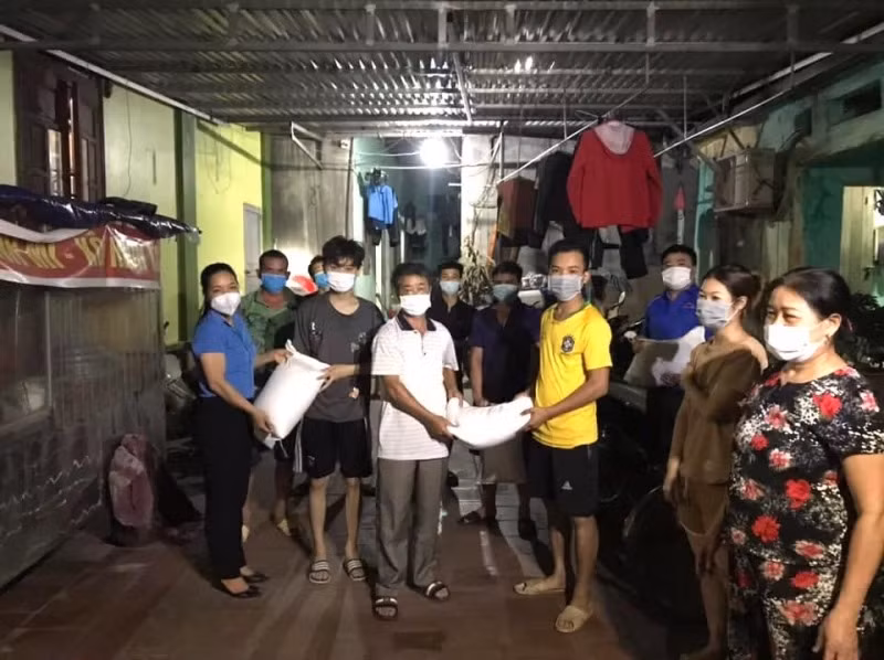 Hỗ trợ hàng chục nghìn người lao động Bắc Ninh, Bắc Giang -0