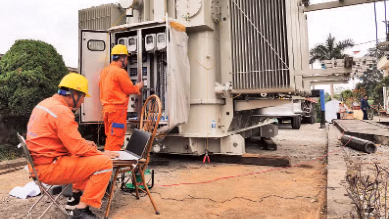 Công ty Ðiện lực Hà Giang nỗ lực vì sự hài lòng của khách hàng -0