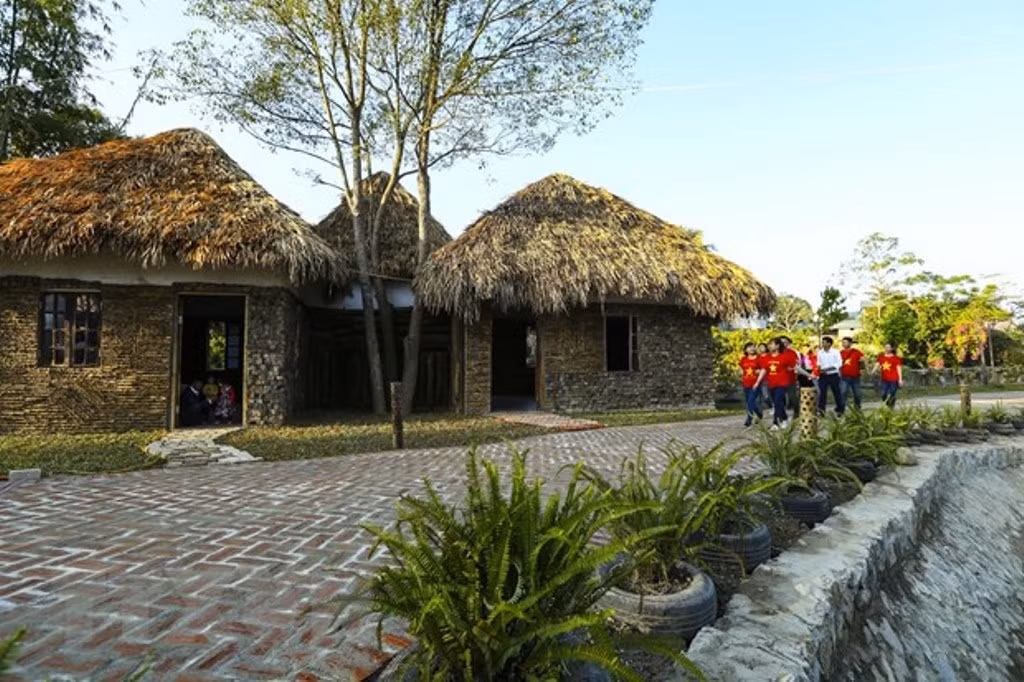 Điện Biên vượt qua vết thương chiến tranh, khoác lên mình diện mạo mới -0