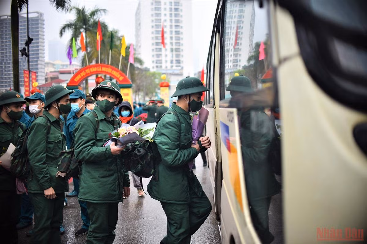 30 quận huyện, thị xã Hà Nội tổ chức lễ giao nhận quân năm 2022 -0