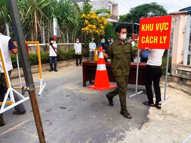 Dỡ bỏ cách ly khu dân cư ở huyện Bình Sơn, Quảng Ngãi -0