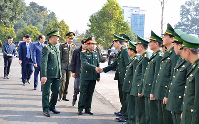 Phó Chủ tịch Quốc hội Đỗ Bá Tỵ thăm, chúc Tết tại Lào Cai -0