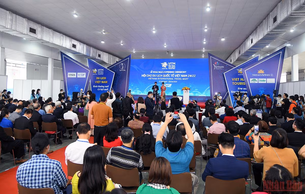 Khai mạc hội chợ VITM Hanoi 2022: Kết nối phục hồi du lịch -0