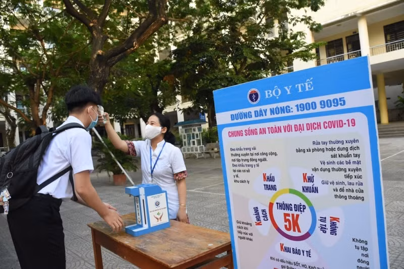 Học sinh Đà Nẵng bước vào năm học mới -0