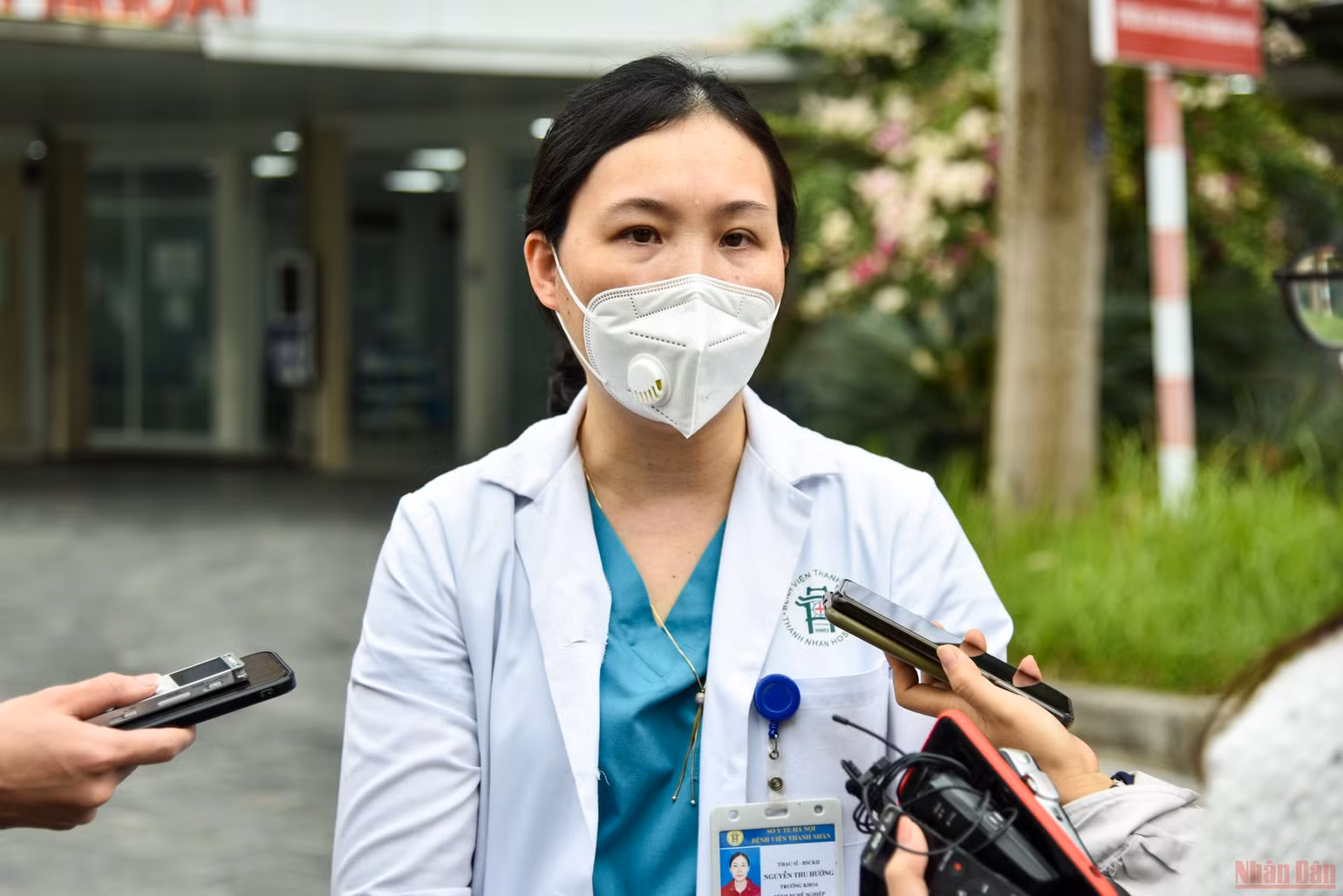 Nguy cơ lây lan dịch khi người dân tự đến viện khi test nhanh dương tính -0