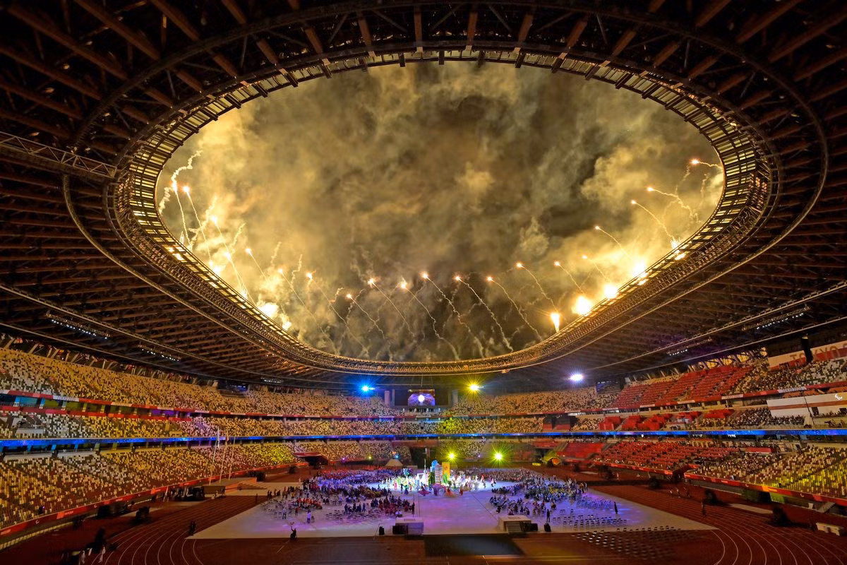 Rực rỡ sắc màu lễ bế mạc Paralympic Tokyo 2020 -0