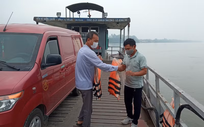 Hà Nội tăng cường phòng, chống dịch tại các bến đò, bến phà -0
