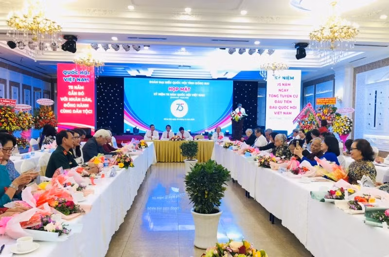Kỷ niệm 75 năm Ngày Tổng tuyển cử đầu tiên tại Lai Châu -0