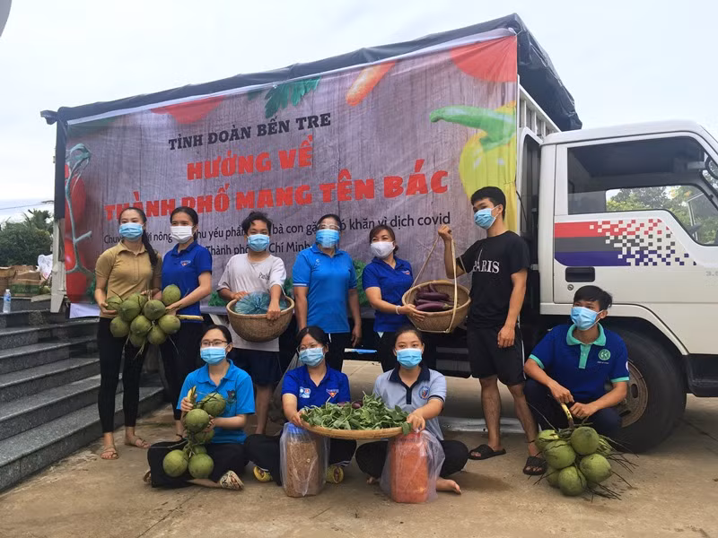 Tấm lòng người dân xứ Dừa hướng về thành phố mang tên Bác -0