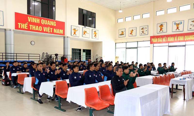 Lực lượng giám sát, trọng tài sẵn sàng cho mùa giải mới 2021 -0