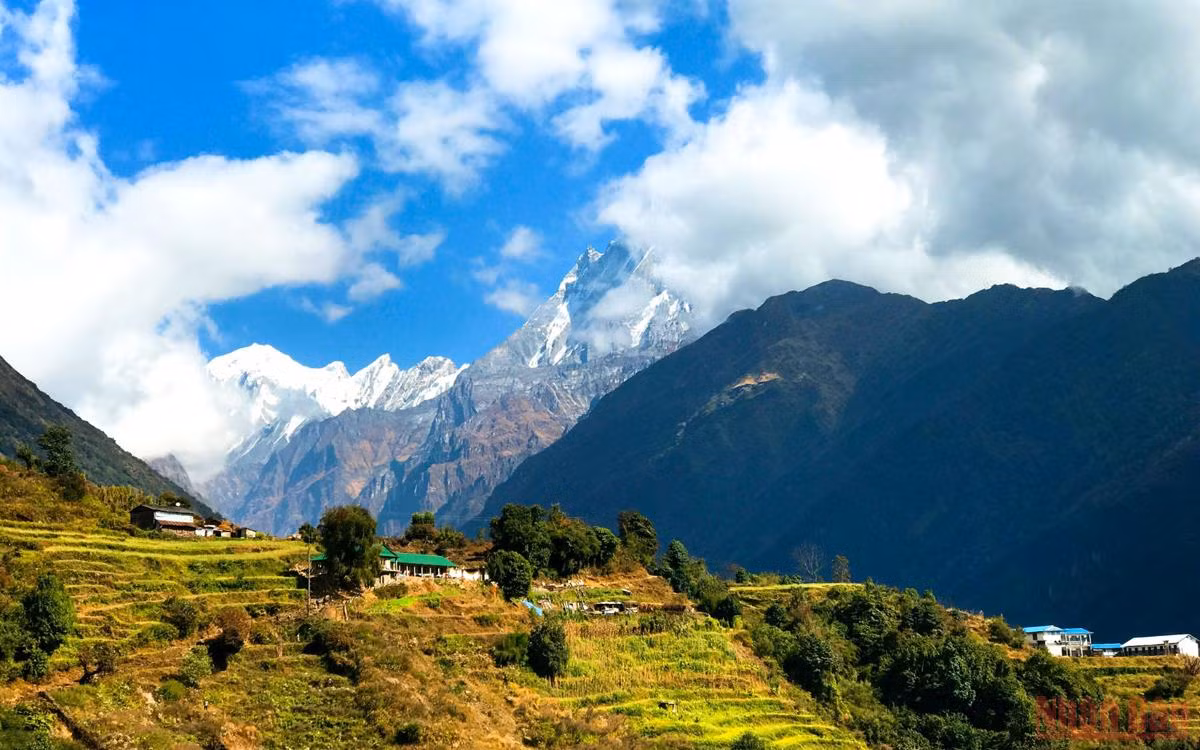 Sắc thu rực rỡ ở Nepal -0