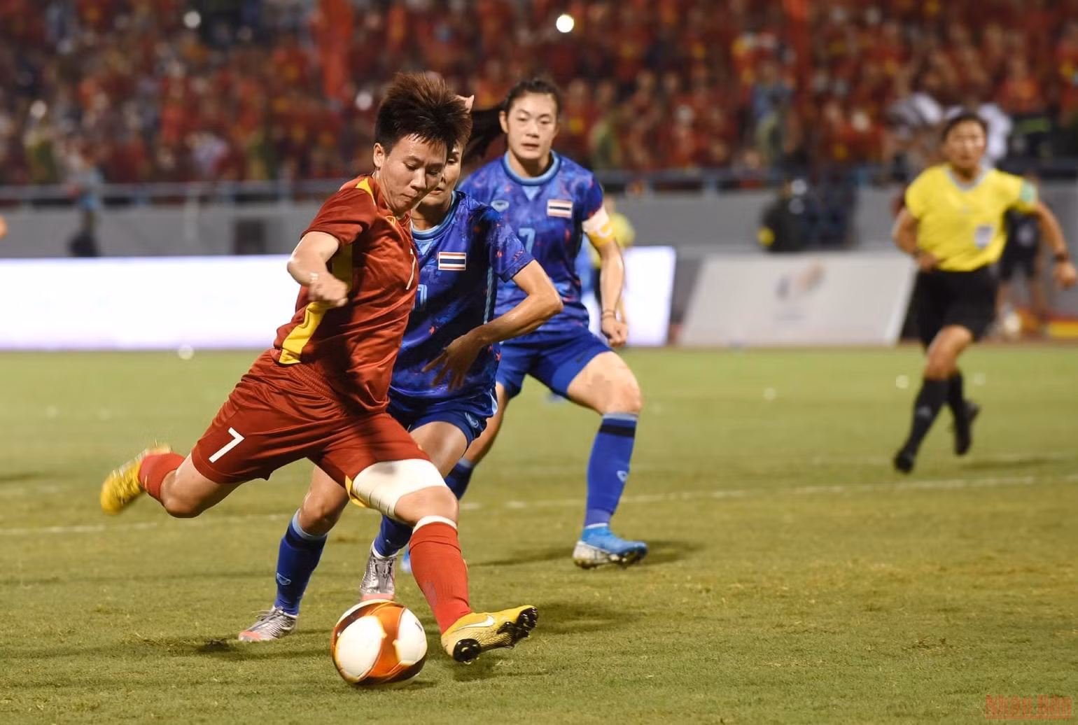 [Chung kết bóng đá nữ SEA Games 31] Việt Nam 0-0 Thái Lan (Hiệp 1): Quyết tâm bảo vệ Huy chương Vàng -1