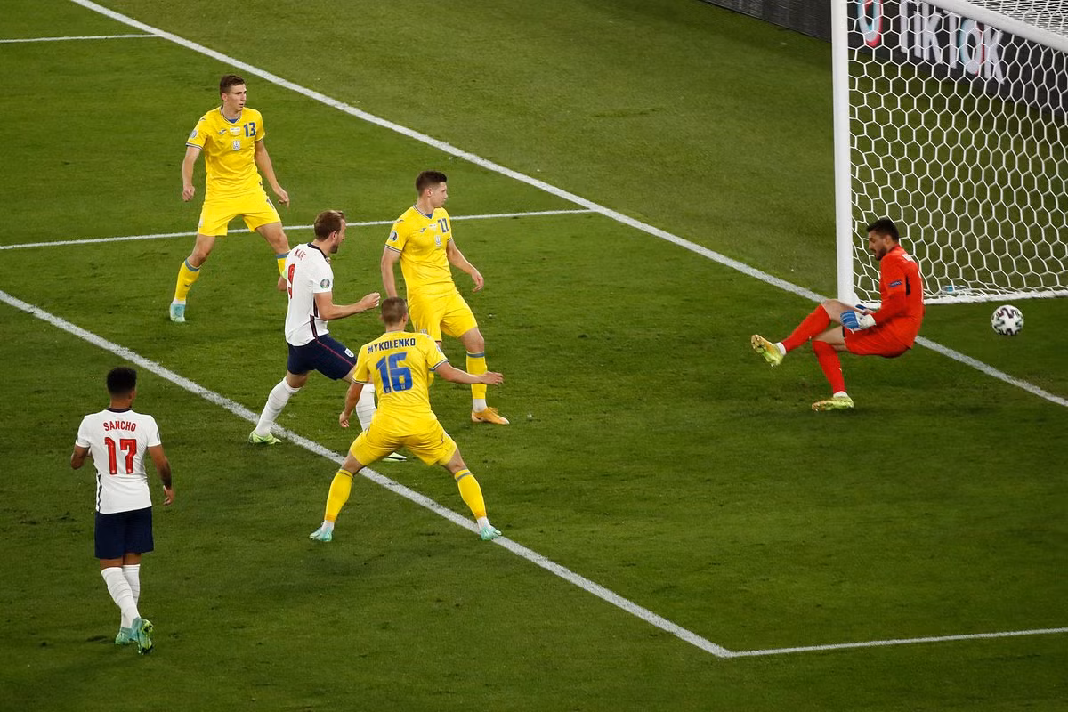 Harry Kane lập cú đúp, Anh thắng đậm Ukraine vào bán kết Euro 2020 -0