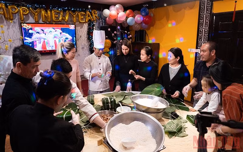 Quảng bá văn hóa Tết Việt tại Liên bang Nga -0