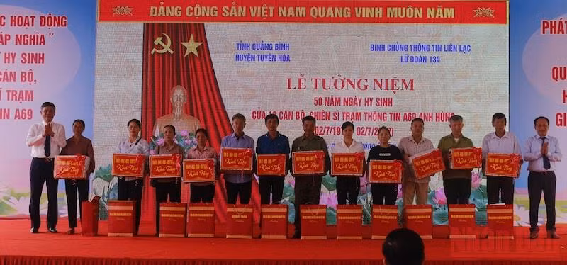Quảng Bình: Tưởng niệm 50 năm ngày hy sinh của 13 cán bộ, chiến sĩ Trạm thông tin A69 -0