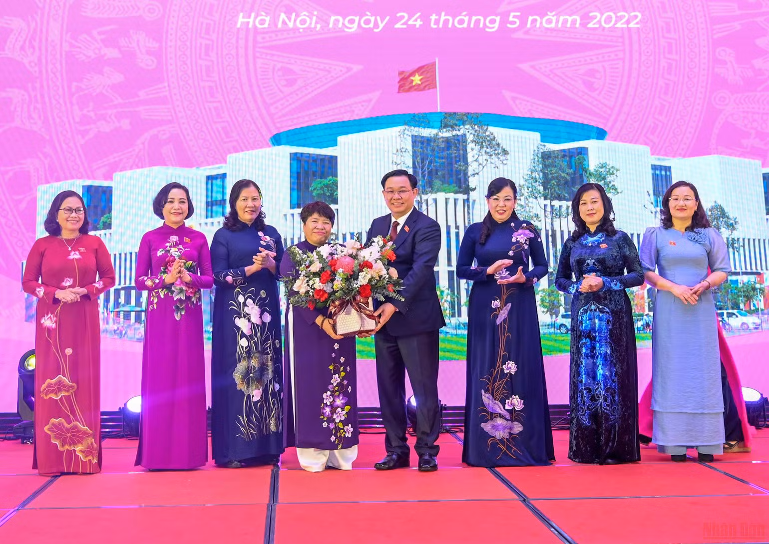 Nữ đại biểu Quốc hội đóng góp quan trọng nâng cao chất lượng, hiệu quả hoạt động của Quốc hội -0