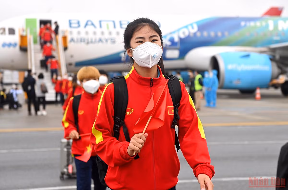 Tuyển nữ Việt Nam về nước, khép lại hành trình giành vé dự World Cup -0
