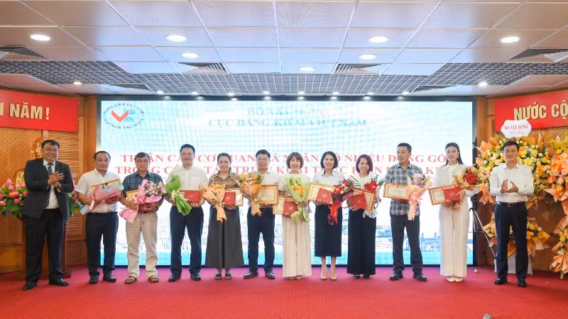 gap-mat-cuc-dang-kiem-1754-7518.jpg